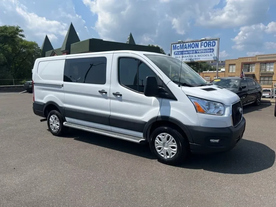 2022 Ford Transit photo 1