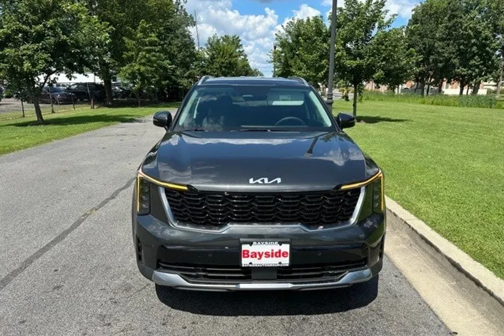 2025 Kia Sorento Hybrid EX photo 1