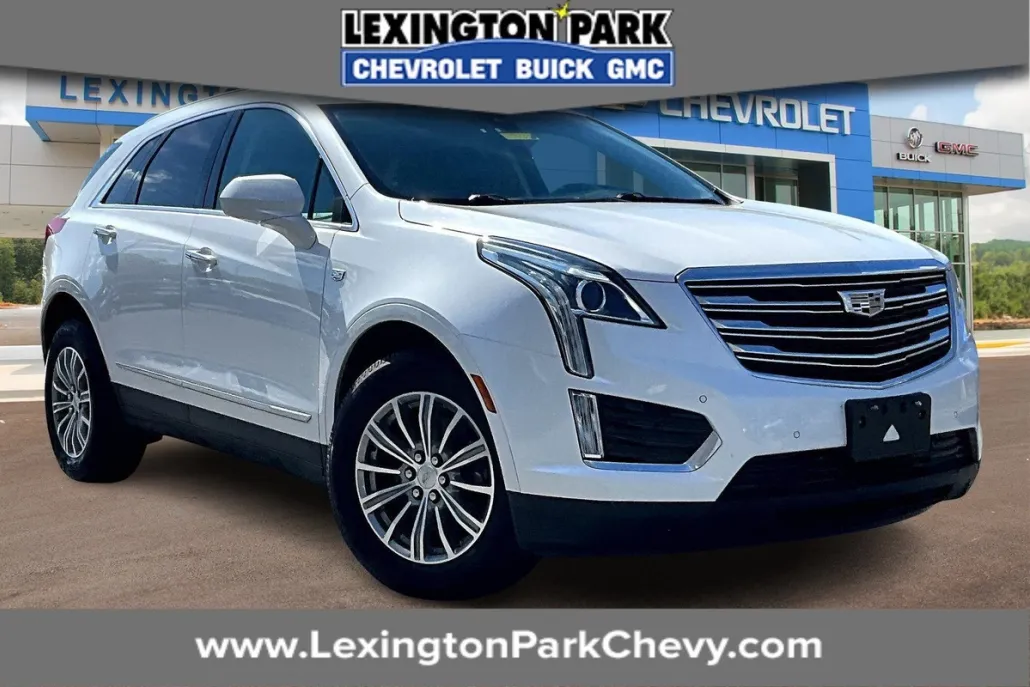 2017 Cadillac XT5 Luxury photo 1