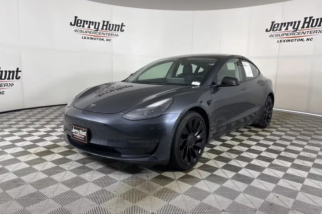 2022 Tesla Model 3 Performance photo 1