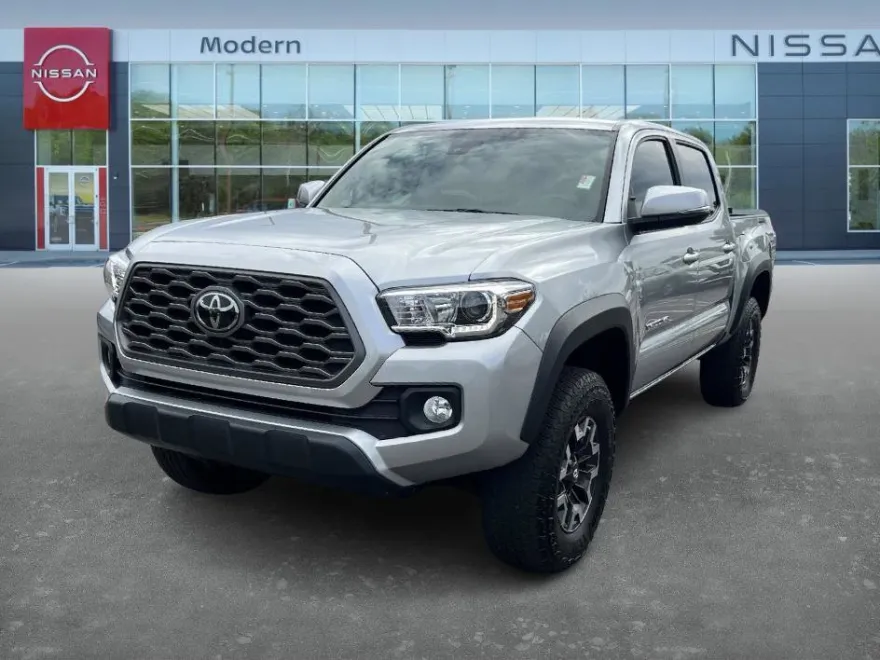 2023 Toyota Tacoma TRD Off-Road photo 1