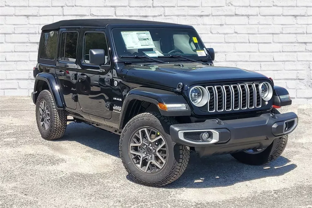 2024 Jeep Wrangler Sahara photo 1