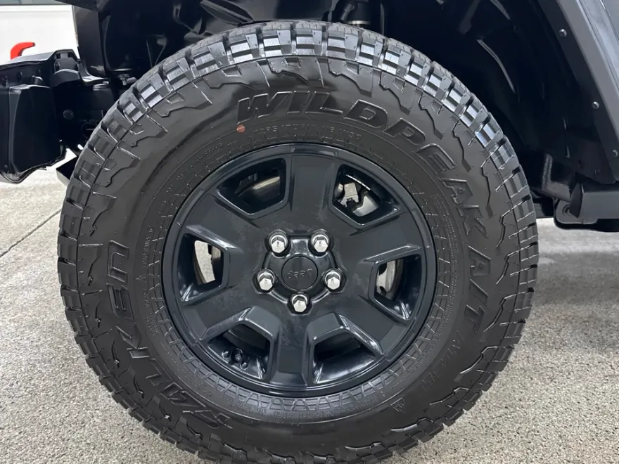 2022 Jeep Gladiator Mojave photo 1