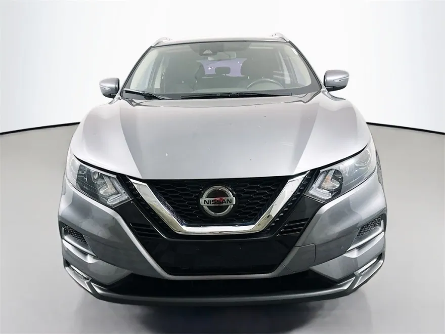 2021 Nissan Rogue Sport SV photo 1