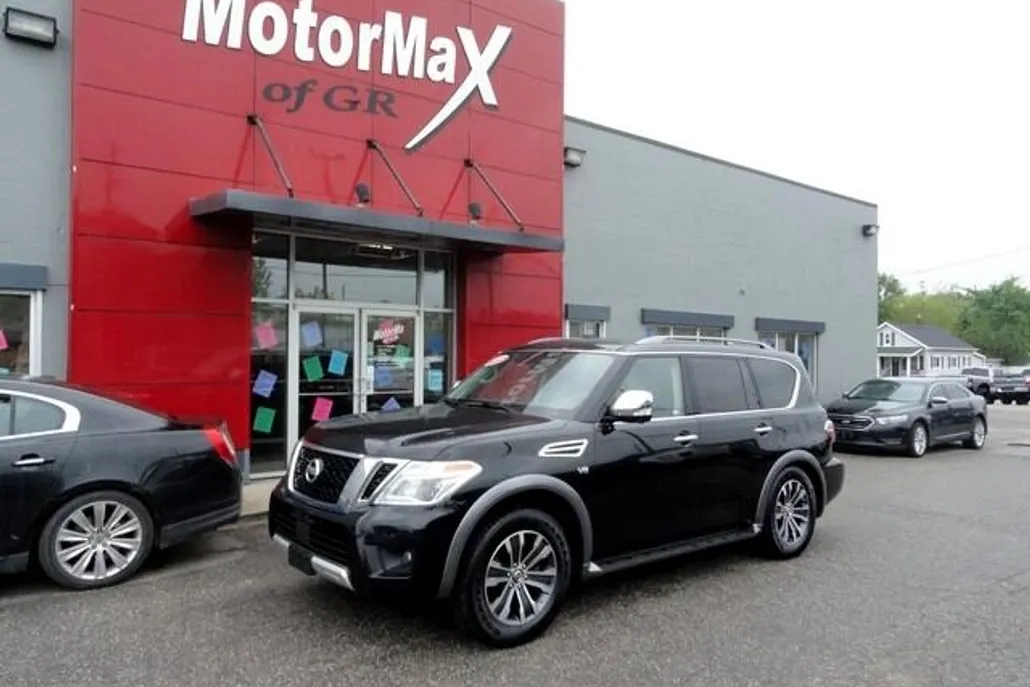 2018 Nissan Armada SL photo 1