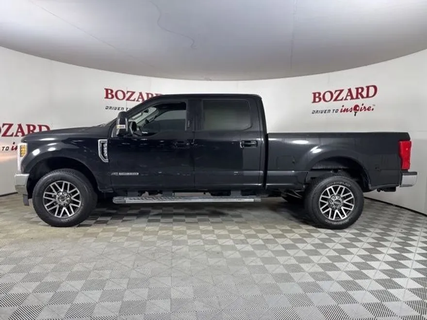 2019 Ford F-250 Lariat photo 1