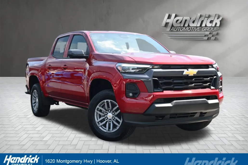 2026 Chevrolet Colorado LT photo 1