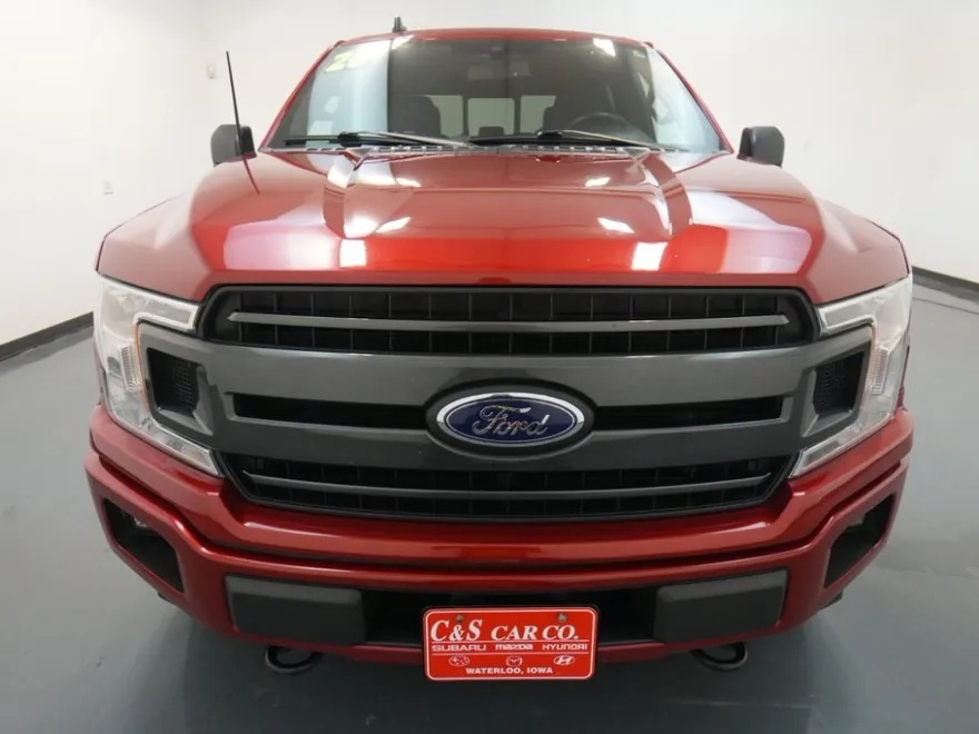 2020 Ford F-150 XLT photo 1