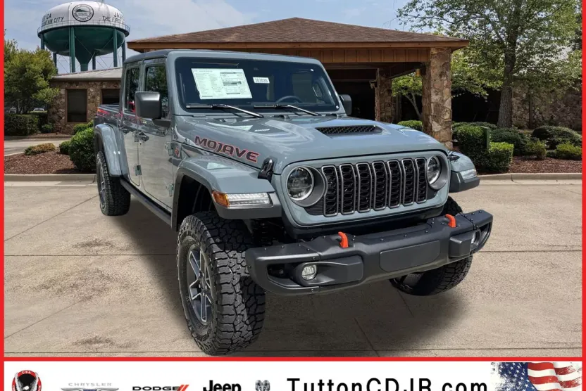 2025 Jeep Gladiator Mojave photo 1