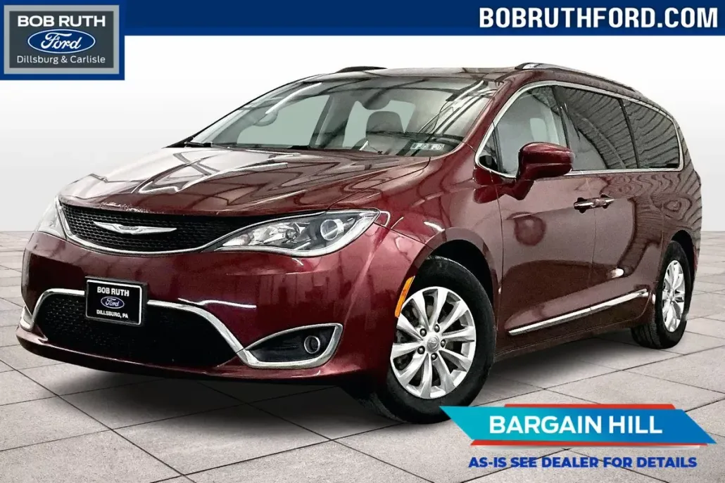 2018 Chrysler Pacifica Touring L photo 1