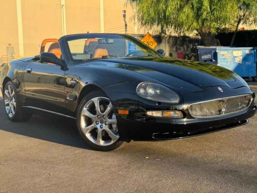 2004 Maserati Spyder photo 1