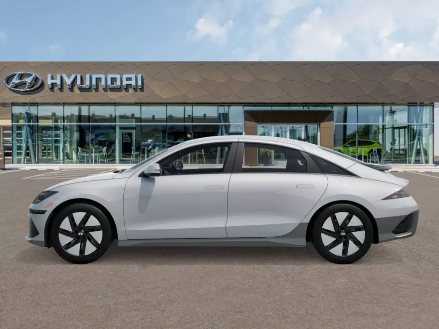 2025 Hyundai Ioniq 6 SE photo 1