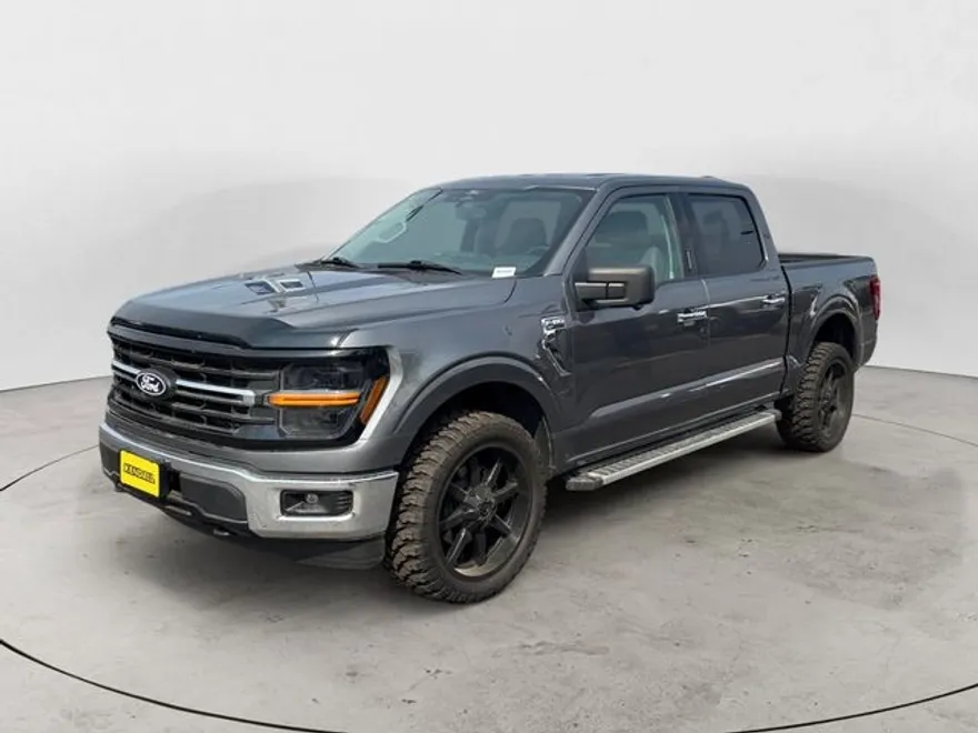 2024 Ford F-150 XLT photo 1