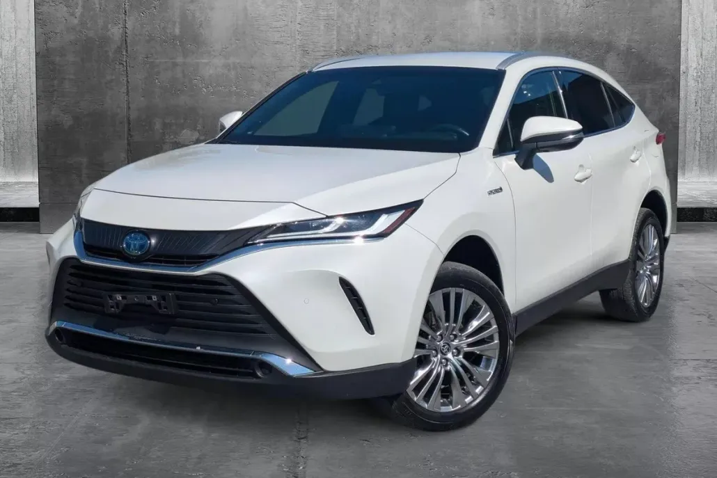 2021 Toyota Venza XLE photo 1