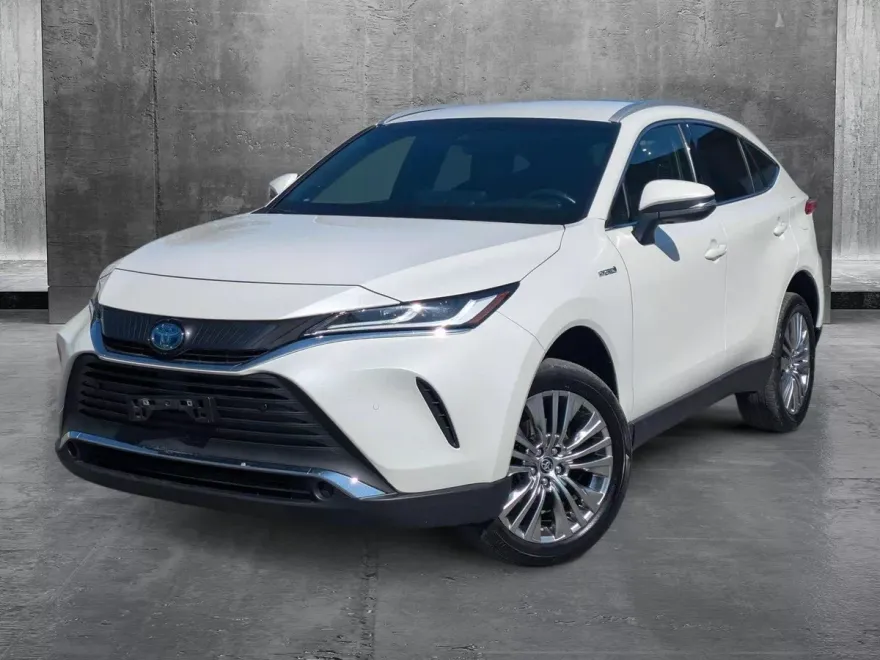 2021 Toyota Venza XLE photo 1