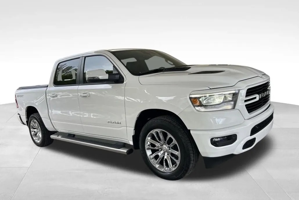 2023 Ram 1500 Laramie photo 1