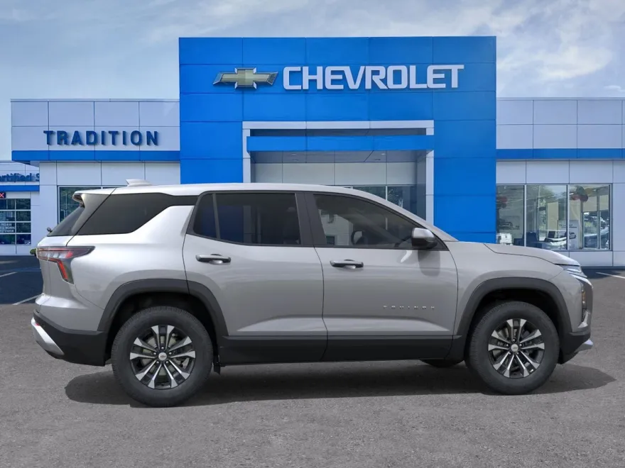 2026 Chevrolet Equinox LT photo 1