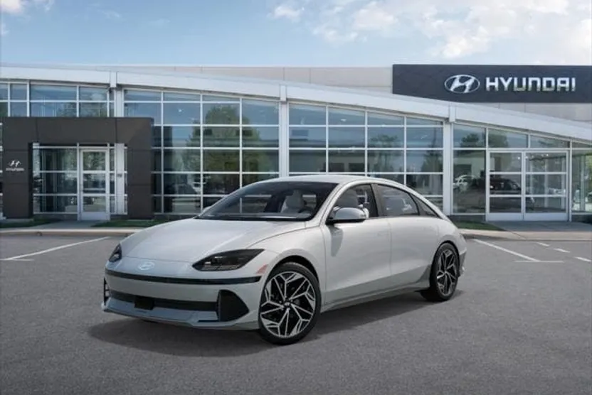 2025 Hyundai Ioniq 6 SEL photo 1