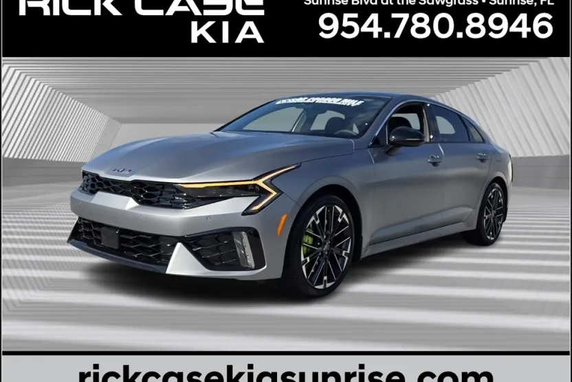2026 Kia K5 GT photo 1
