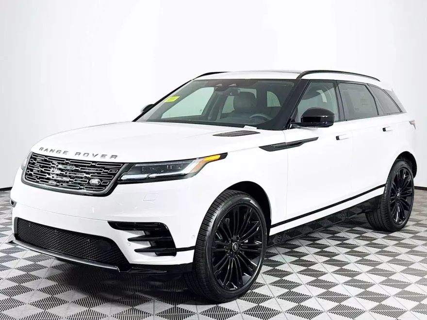 2026 Land Rover Range Rover Velar SE photo 1