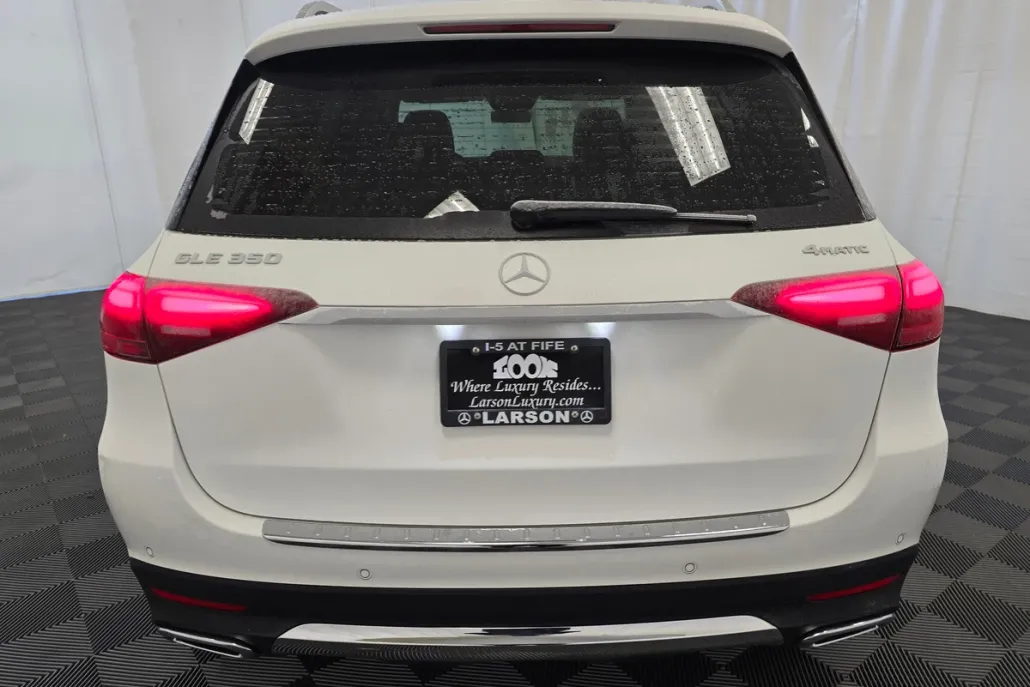 2025 Mercedes Benz GLE 350 4MATIC photo 1