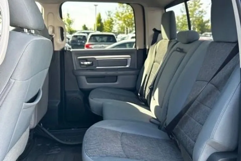 2017 Ram 1500 Big Horn photo 1
