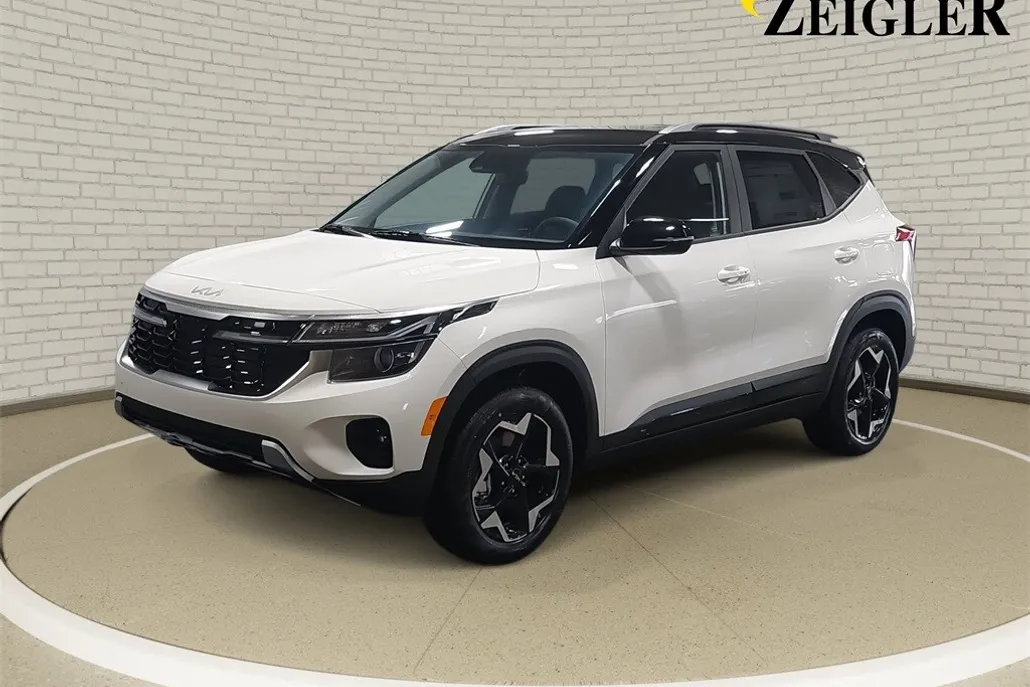 2026 Kia Seltos S photo 1