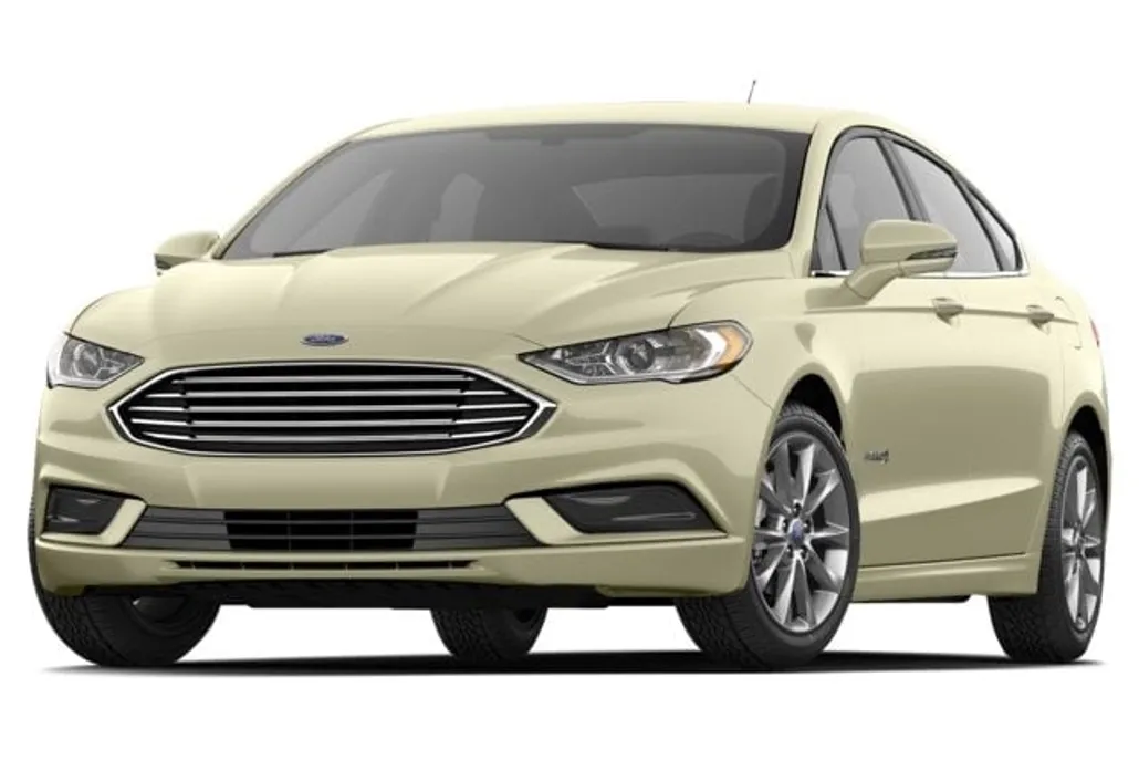 2017 Ford Fusion Hybrid SE photo 1