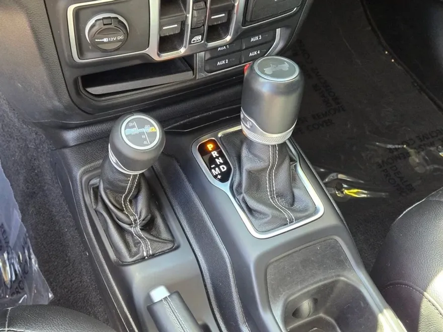 2021 Jeep Wrangler Unlimited Sahara 4xe photo 23
