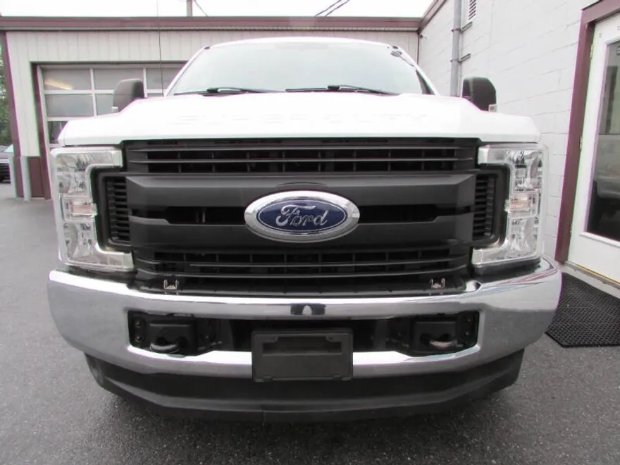 2019 Ford F-250 XL photo 1
