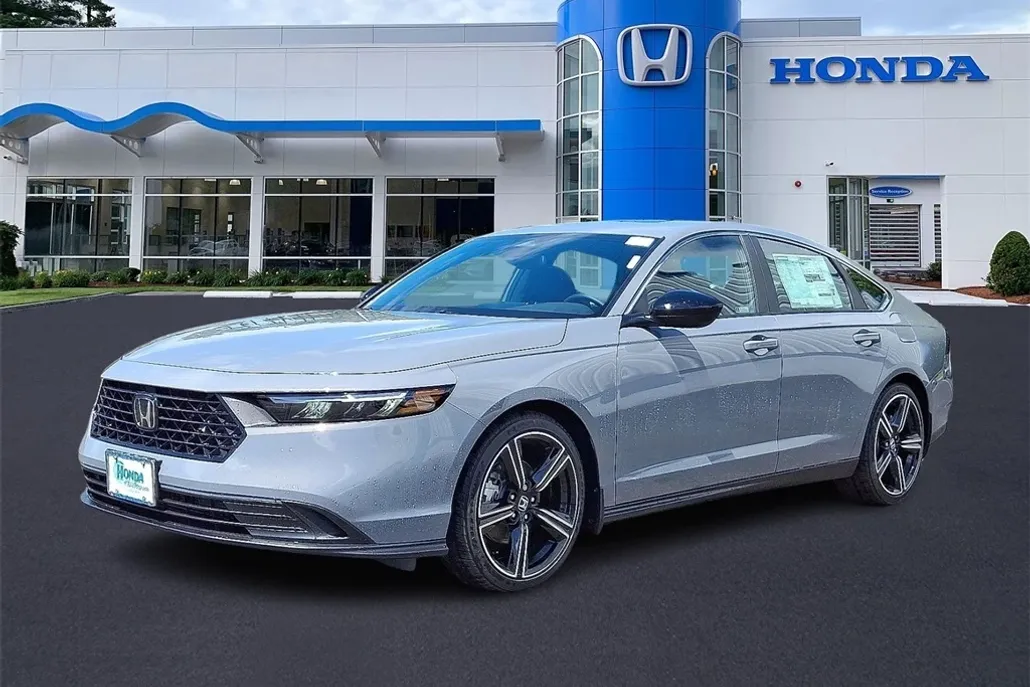 2025 Honda Accord Sport photo 1