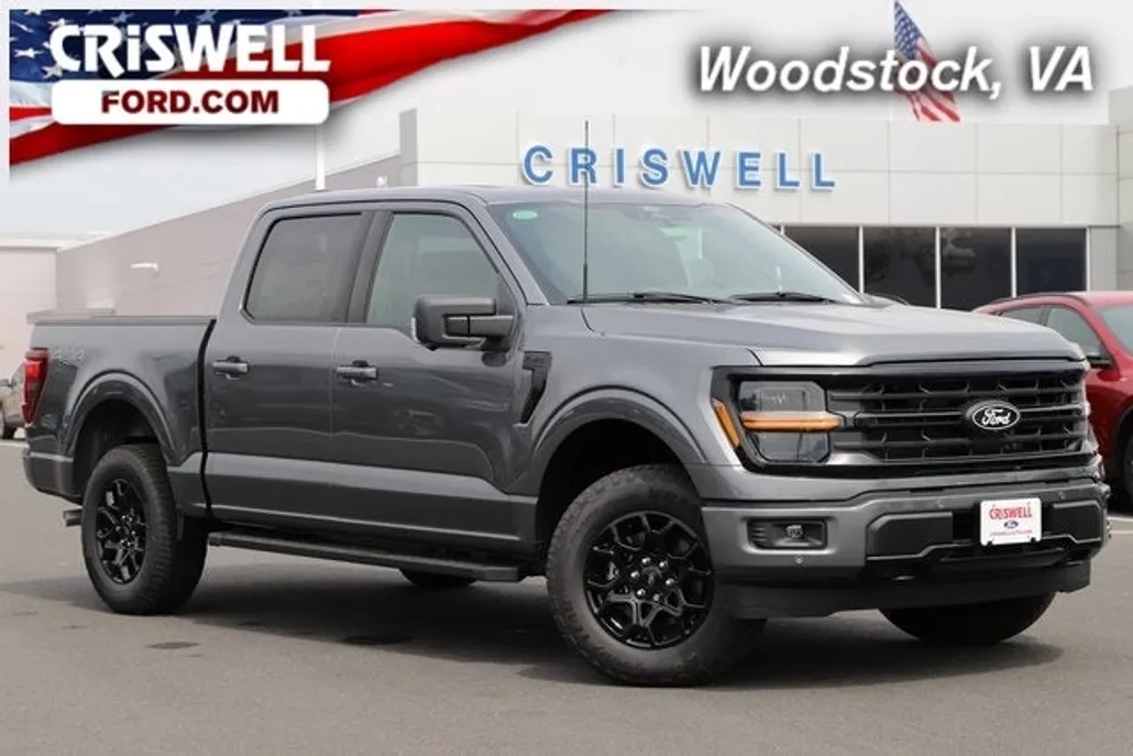 2025 Ford F-150 XLT photo 1