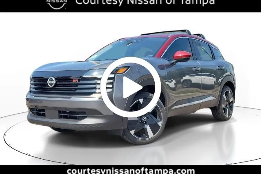 2025 Nissan Kicks SR photo 1