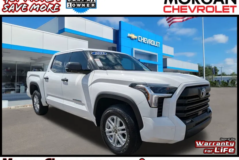 2023 Toyota Tundra SR5 photo 1