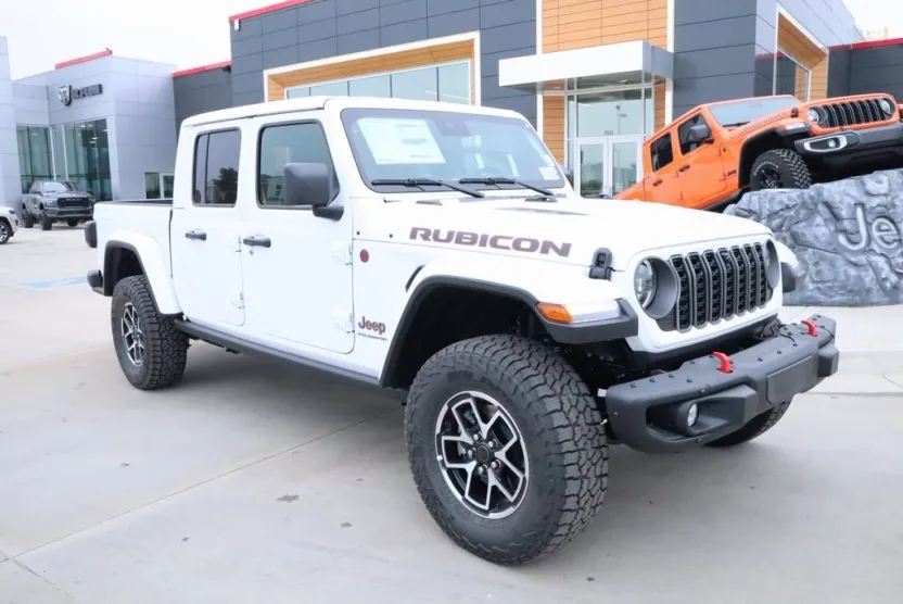 2025 Jeep Gladiator Rubicon photo 1