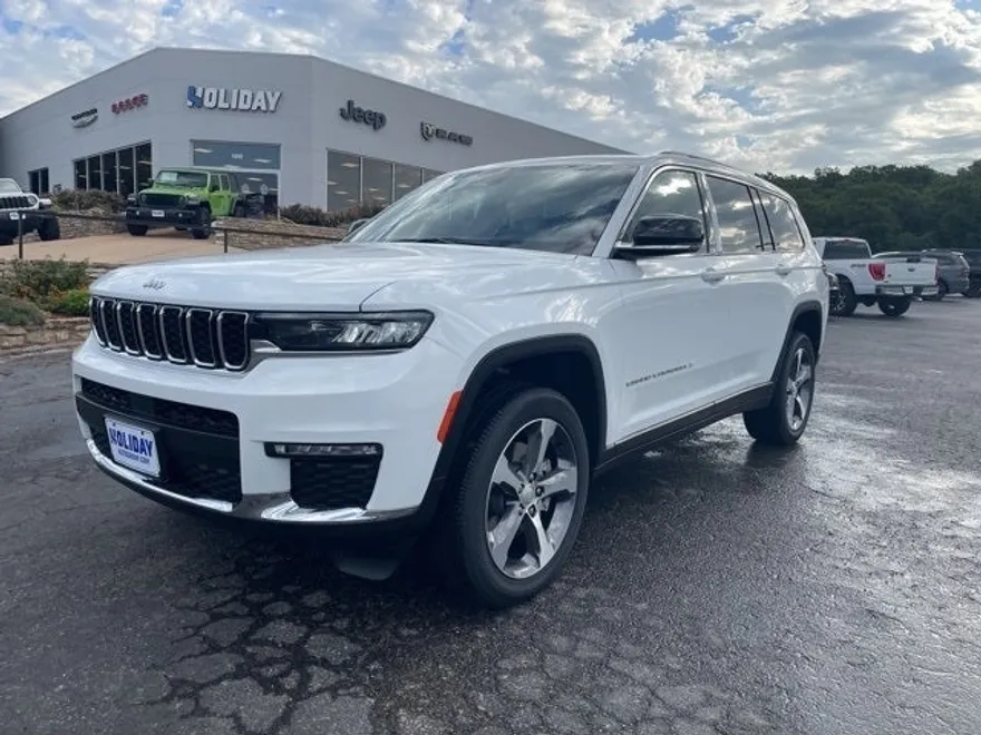 2025 Jeep Grand Cherokee Limited photo 1