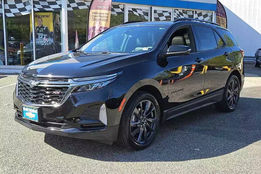 2022 Chevrolet Equinox RS photo 1