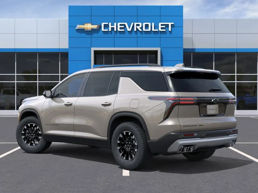 2026 Chevrolet Traverse Z71 photo 1