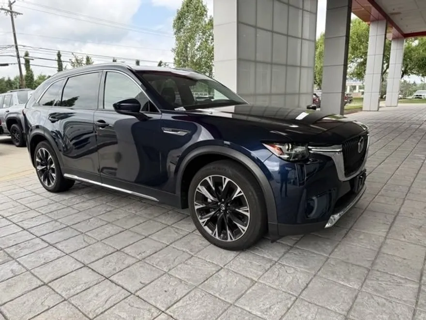 2024 Mazda CX-90 Plug-in Hybrid Premium photo 1