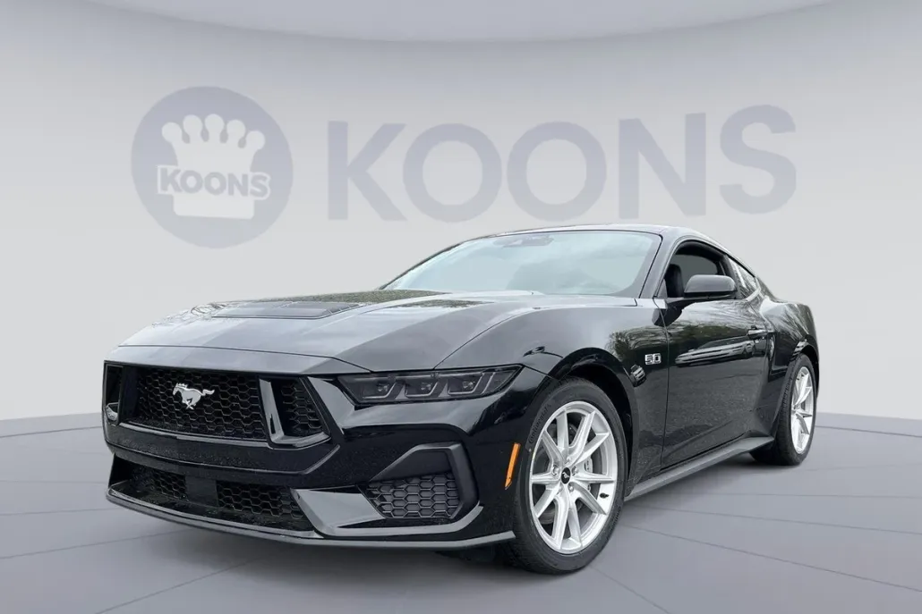 2025 Ford Mustang GT Premium photo 1