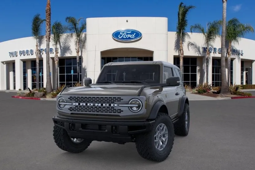 2025 Ford Bronco Badlands photo 1