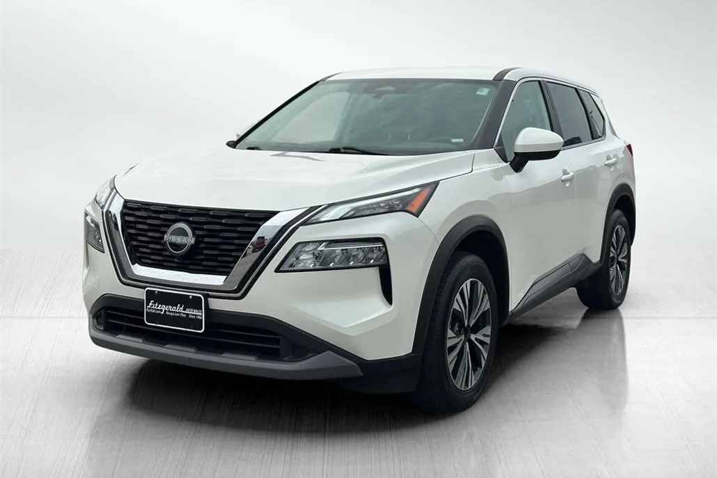2023 Nissan Rogue SV photo 1