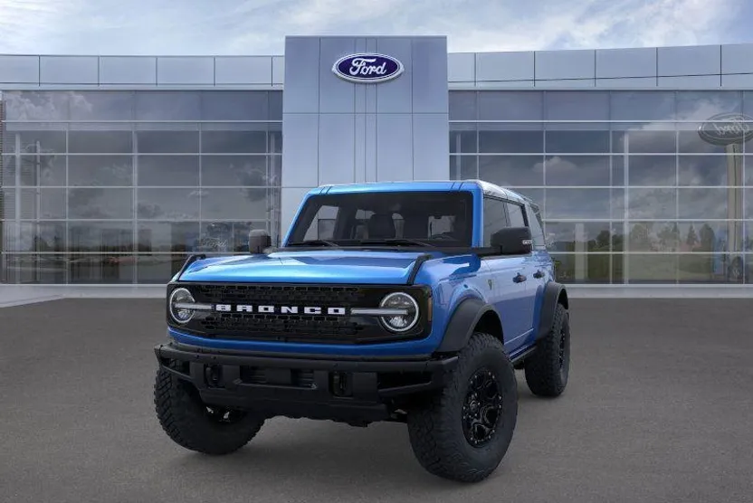 2025 Ford Bronco Badlands photo 1