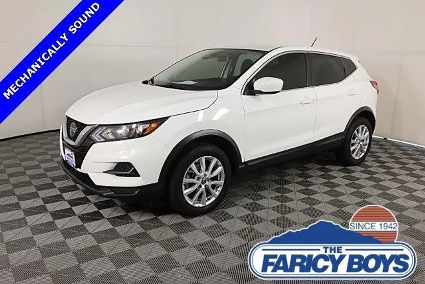 2022 Nissan Rogue Sport S photo 1