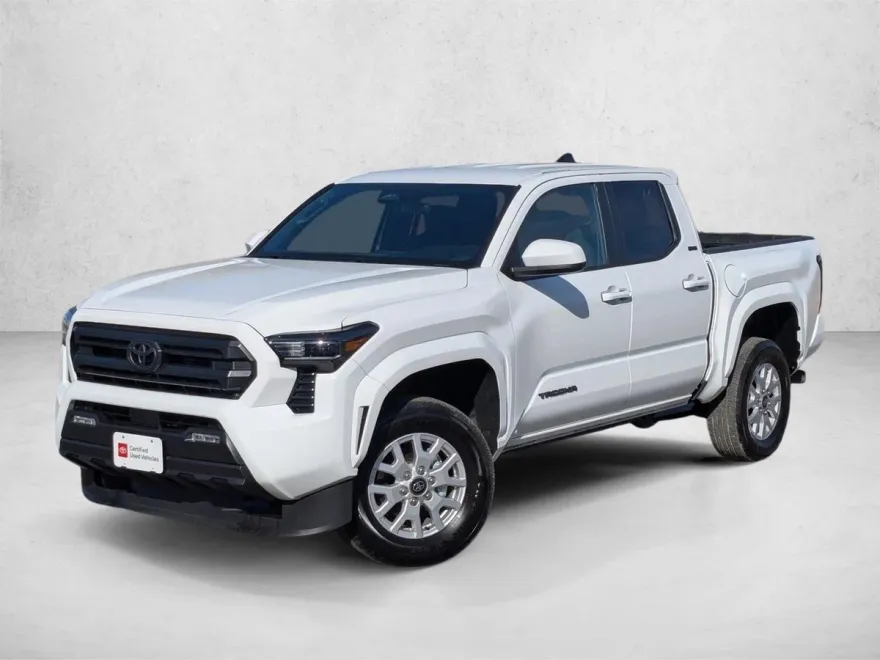 2025 Toyota Tacoma SR5 Double Cab photo 1