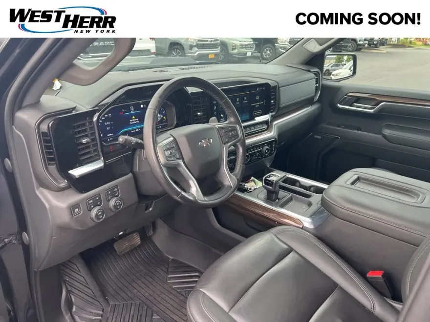 2022 Chevrolet Silverado 1500 LT Trail Boss photo 1