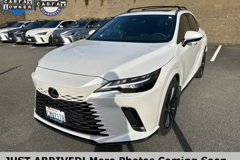 2024 Lexus RX 350h Premium photo 1