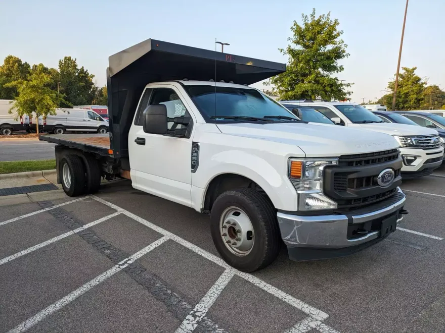 2021 Ford F-350 XL photo 1