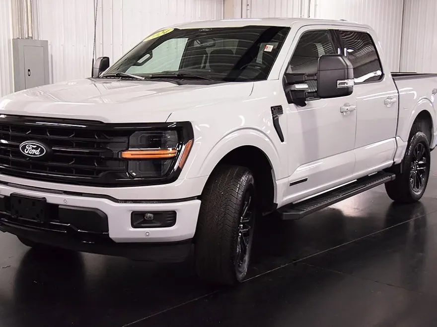 2024 Ford F-150 XLT photo 1