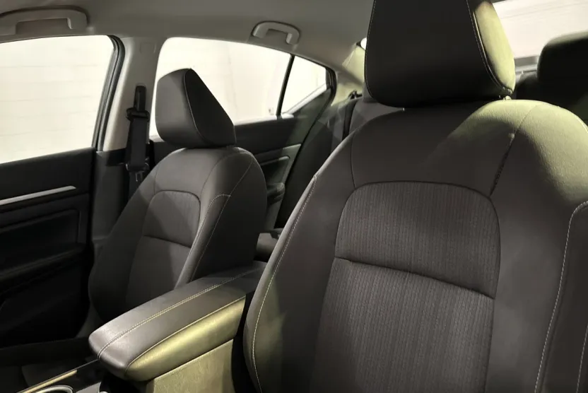 2023 Nissan Altima 2.5 SV photo 1